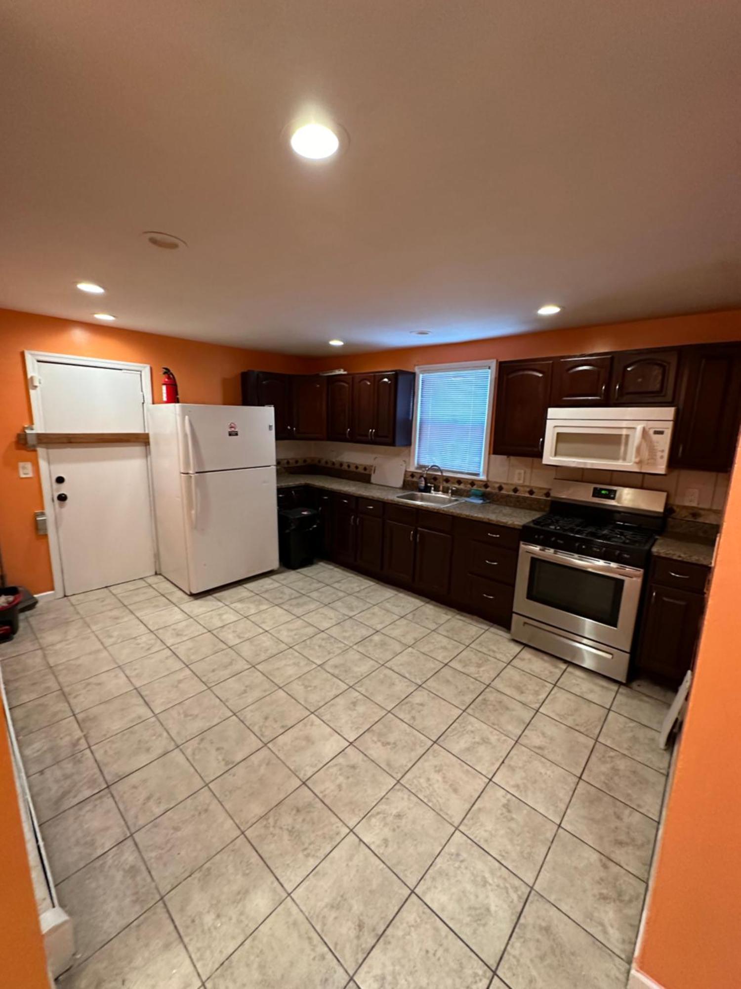 Fidelia Jade Room Queen Bed Minutes From Newark Liberty International Airport And Newark Penn Station Екстериор снимка